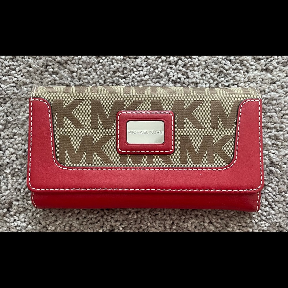 Tan/Red Michael Kors Wallet